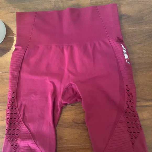 Gymshark Energy Seamless Crop - Burgandy/Red - Picture 2 of 3